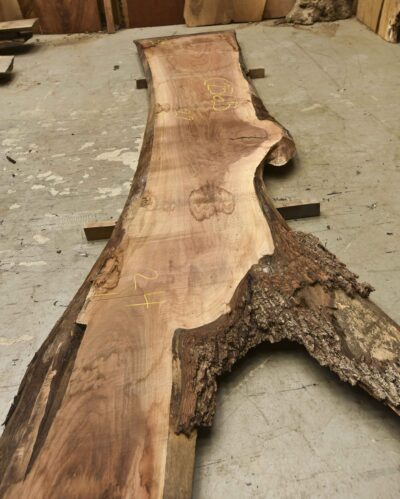 Walnut (Black) Board BC2565