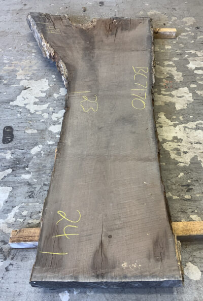 Walnut (Black) Board BC7170