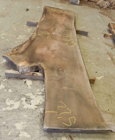 Walnut (Black) Board BC7180