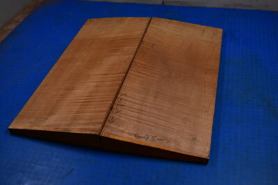 Maple (European) GuitarArchBack2pc L020060.G.001