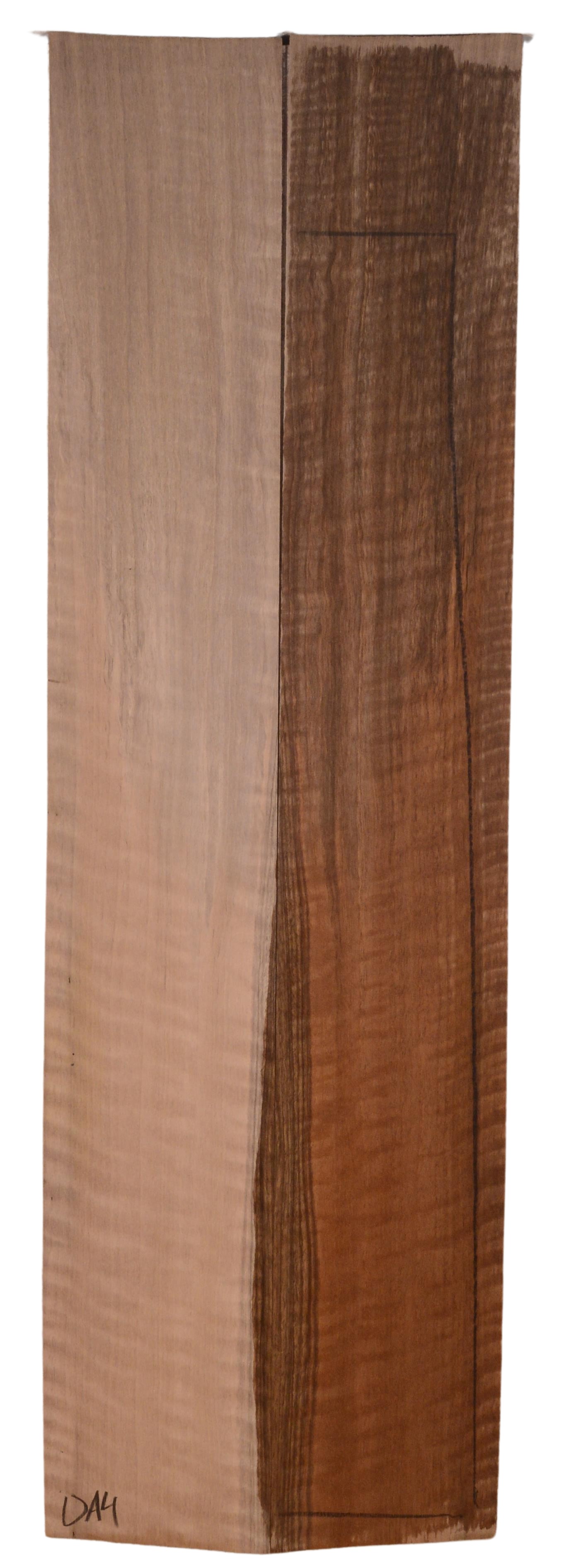 Walnut (English) GuitarSides2pcATC 22967.G.298