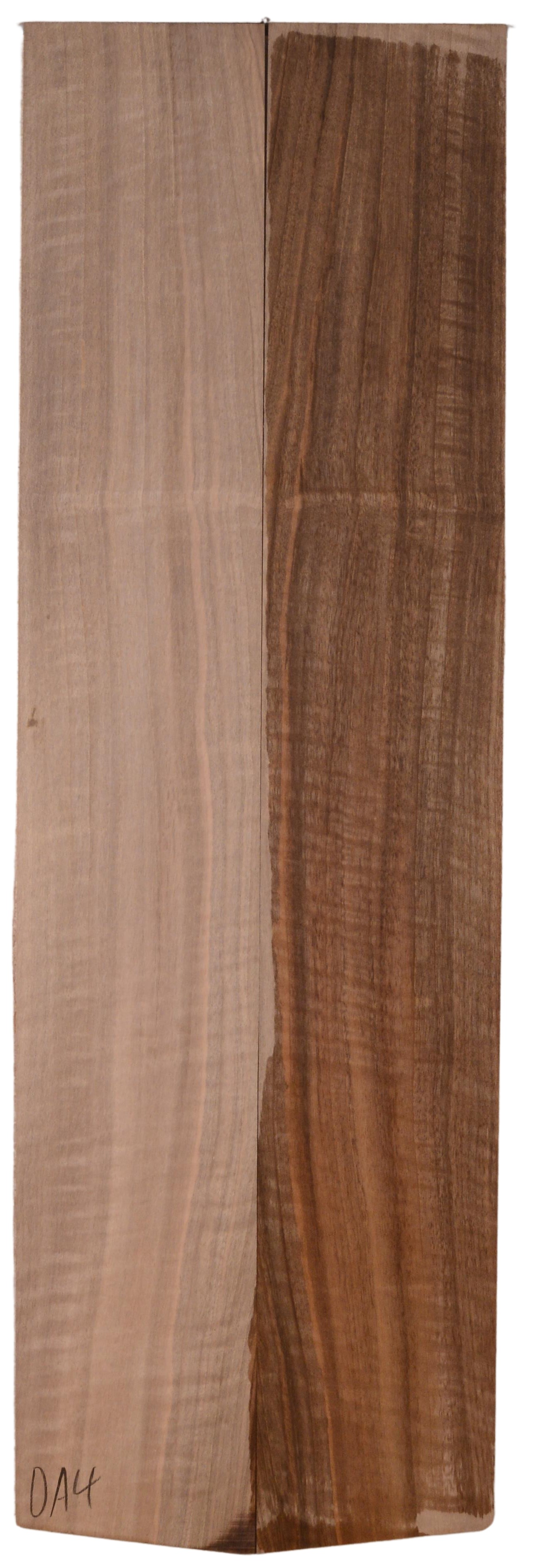 Walnut (English) GuitarSides2pcATC 22967.G.302