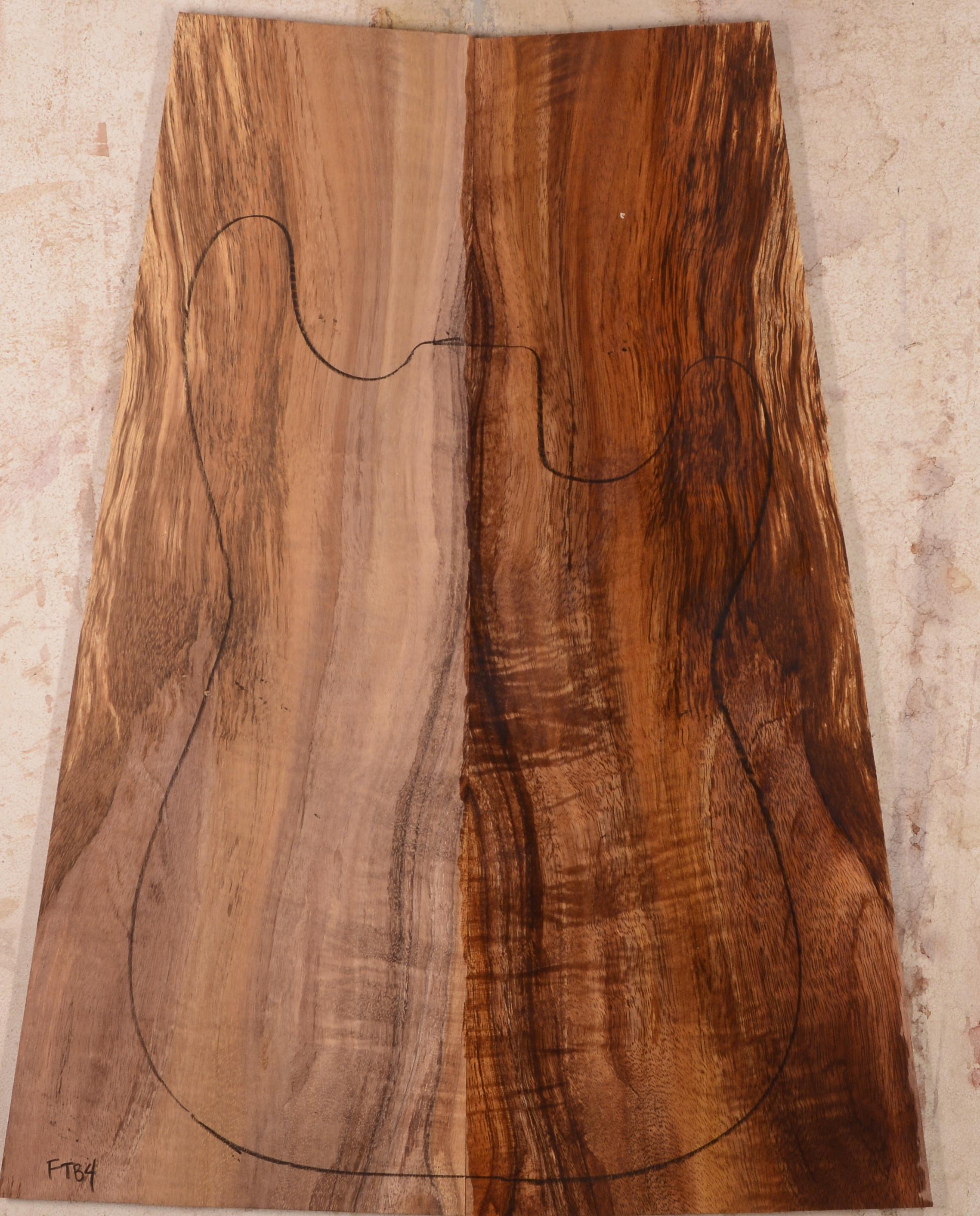 Koa GuitarSolidBodyTopATC BC1487.G.004