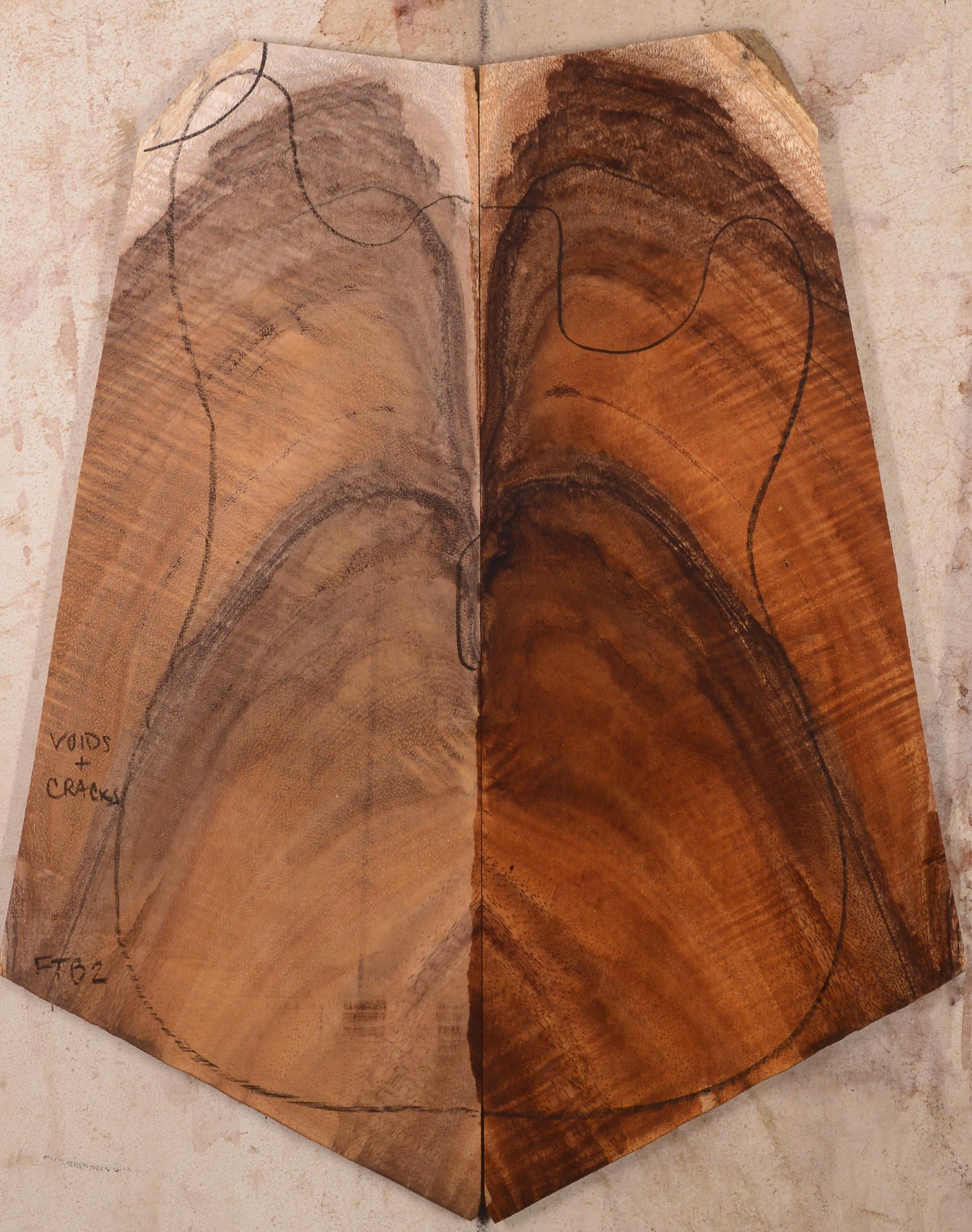 Koa GuitarSolidBodyTopATC BC1487.G.008