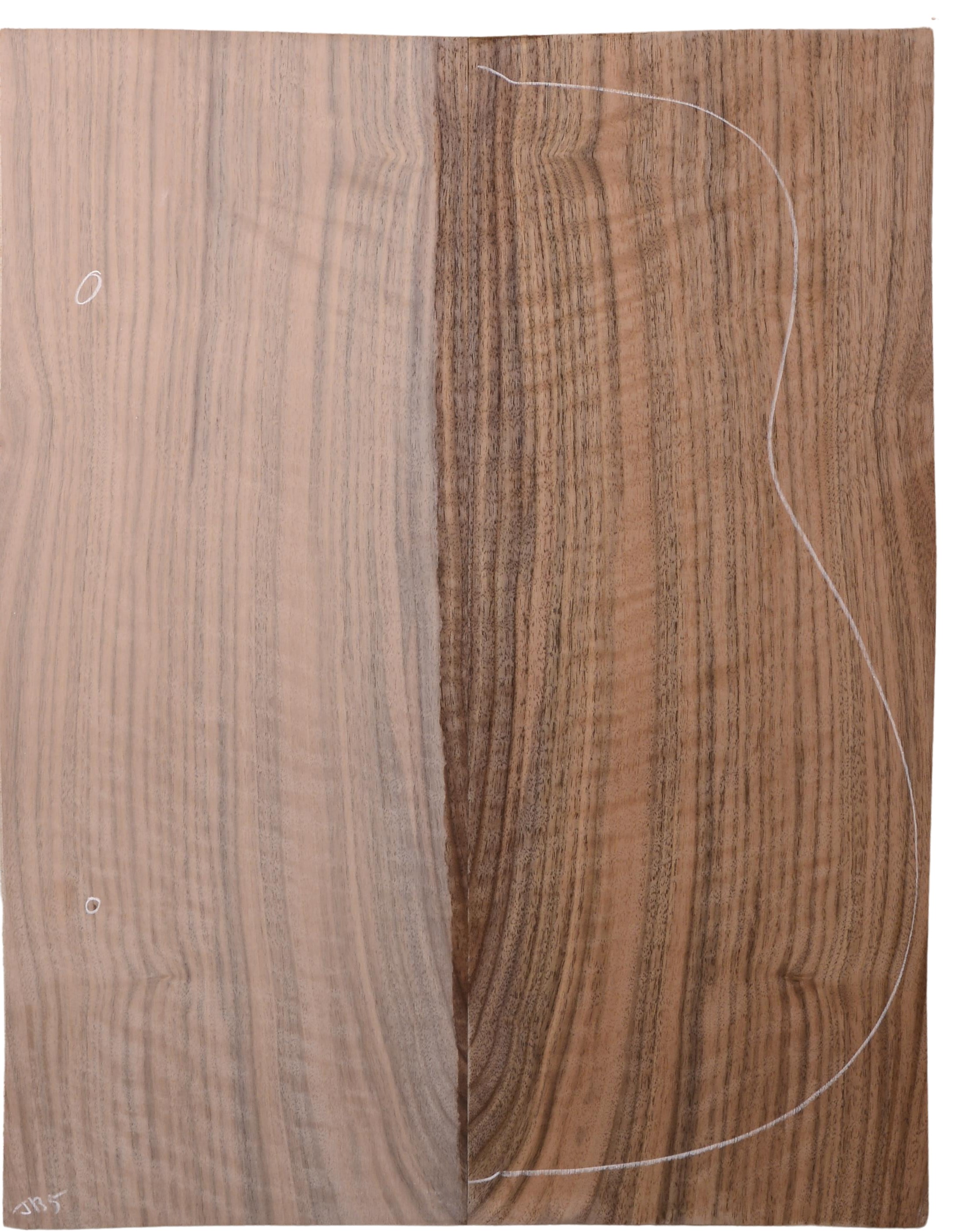 Walnut (English) GuitarBack2pcATC L022974.G.008