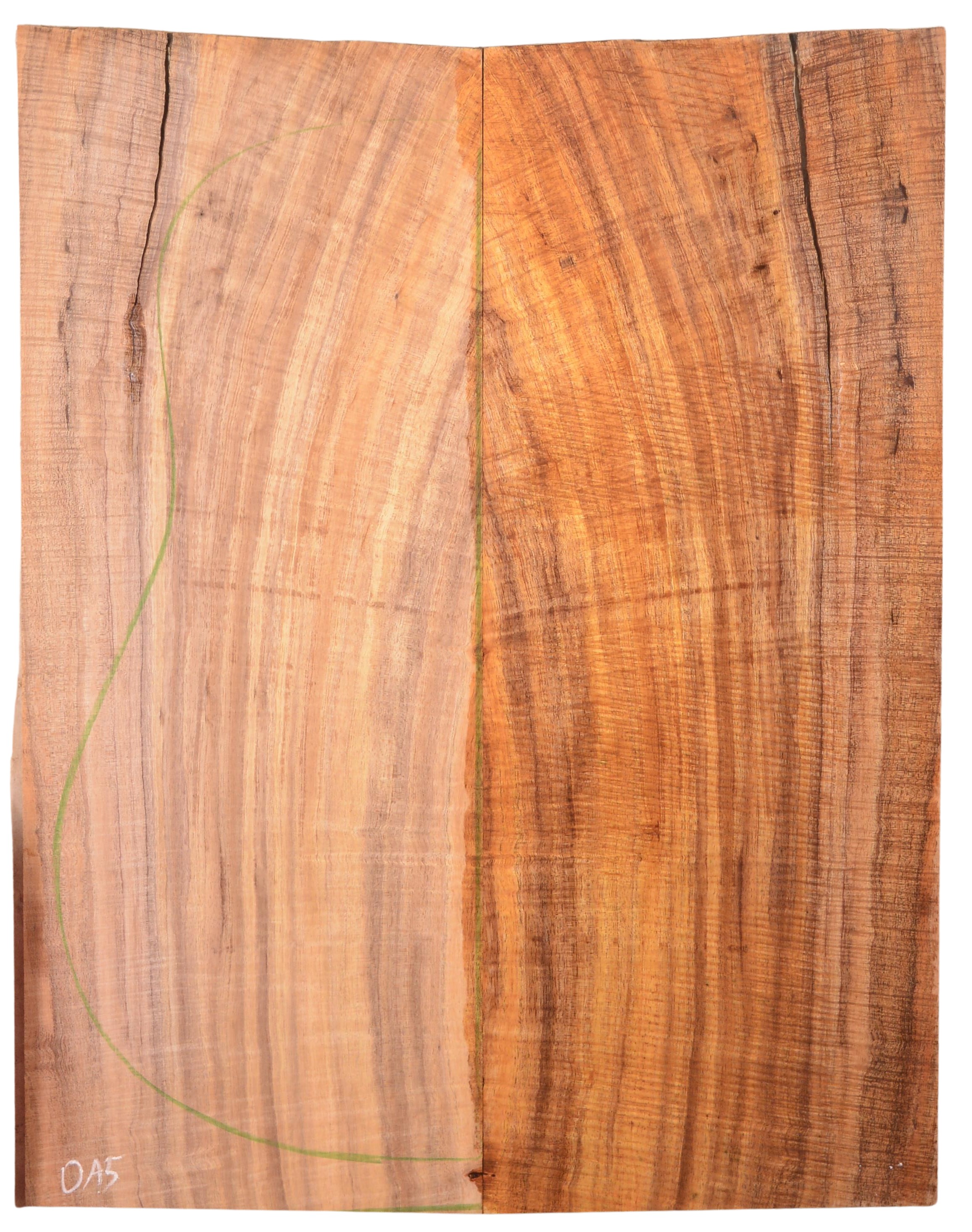 Blackwood (Tasmanian) GuitarBack2pcATC L023000.G.041