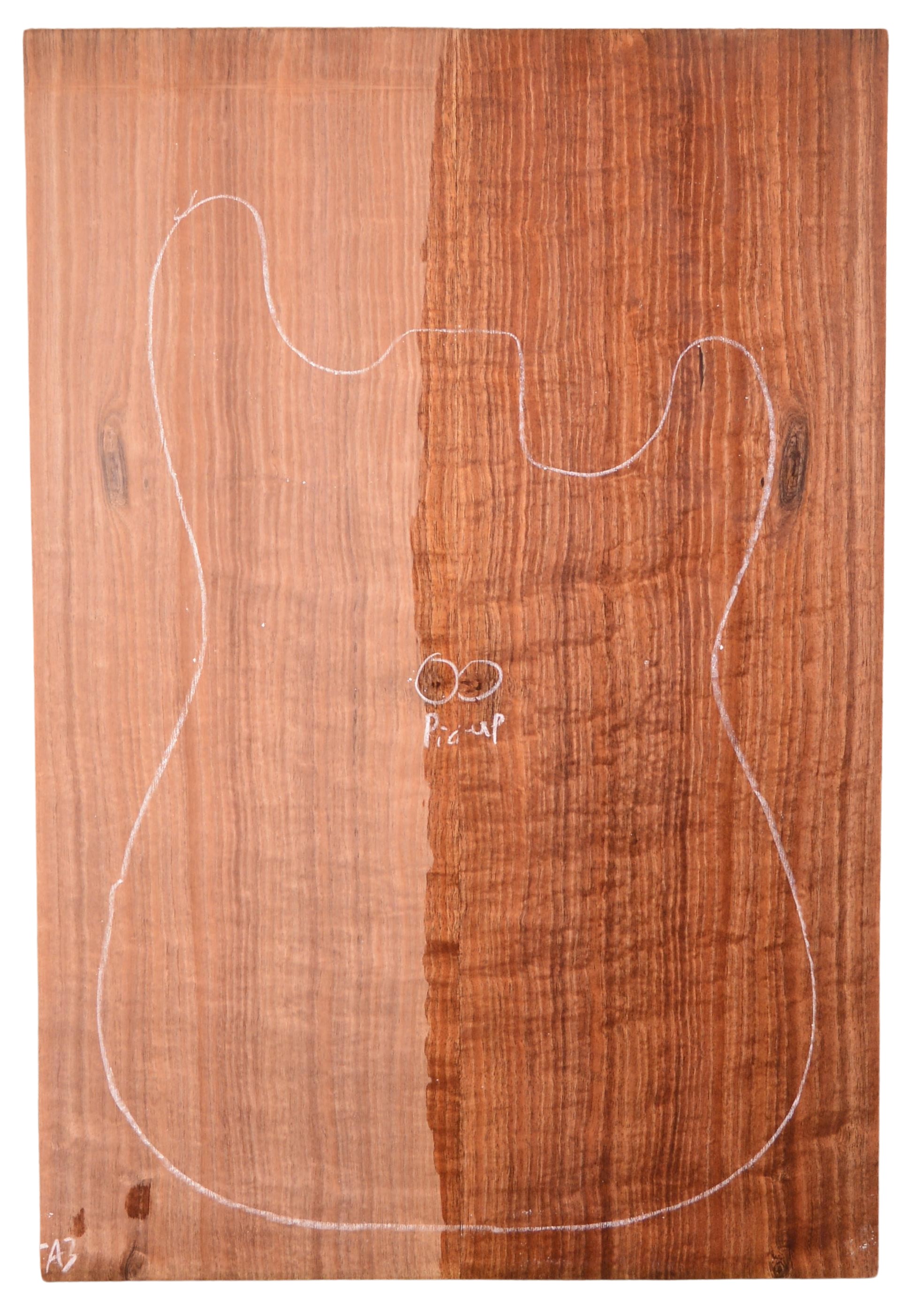 Blackwood (Tasmanian) GuitarSolidBodyTopATC L023000.G.053