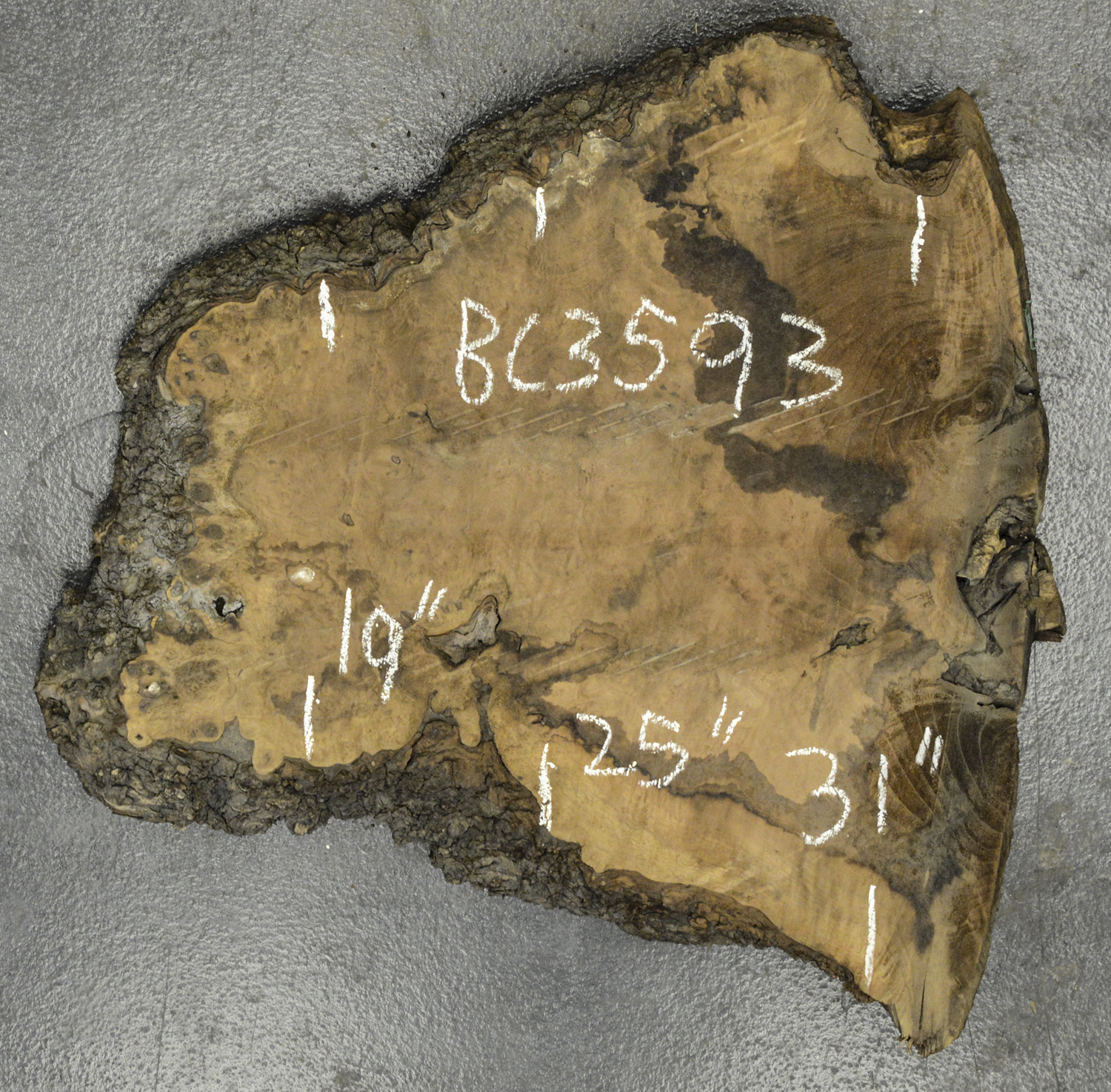 Walnut (Claro) Board BC3593