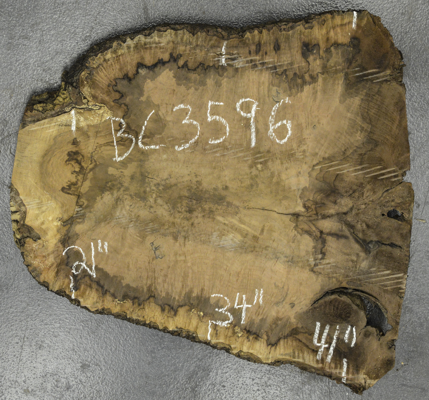 Walnut (Claro) Board BC3596