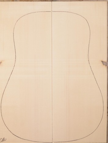 Spruce (European) GuitarSoundboardATC EUTOPS1.G.074
