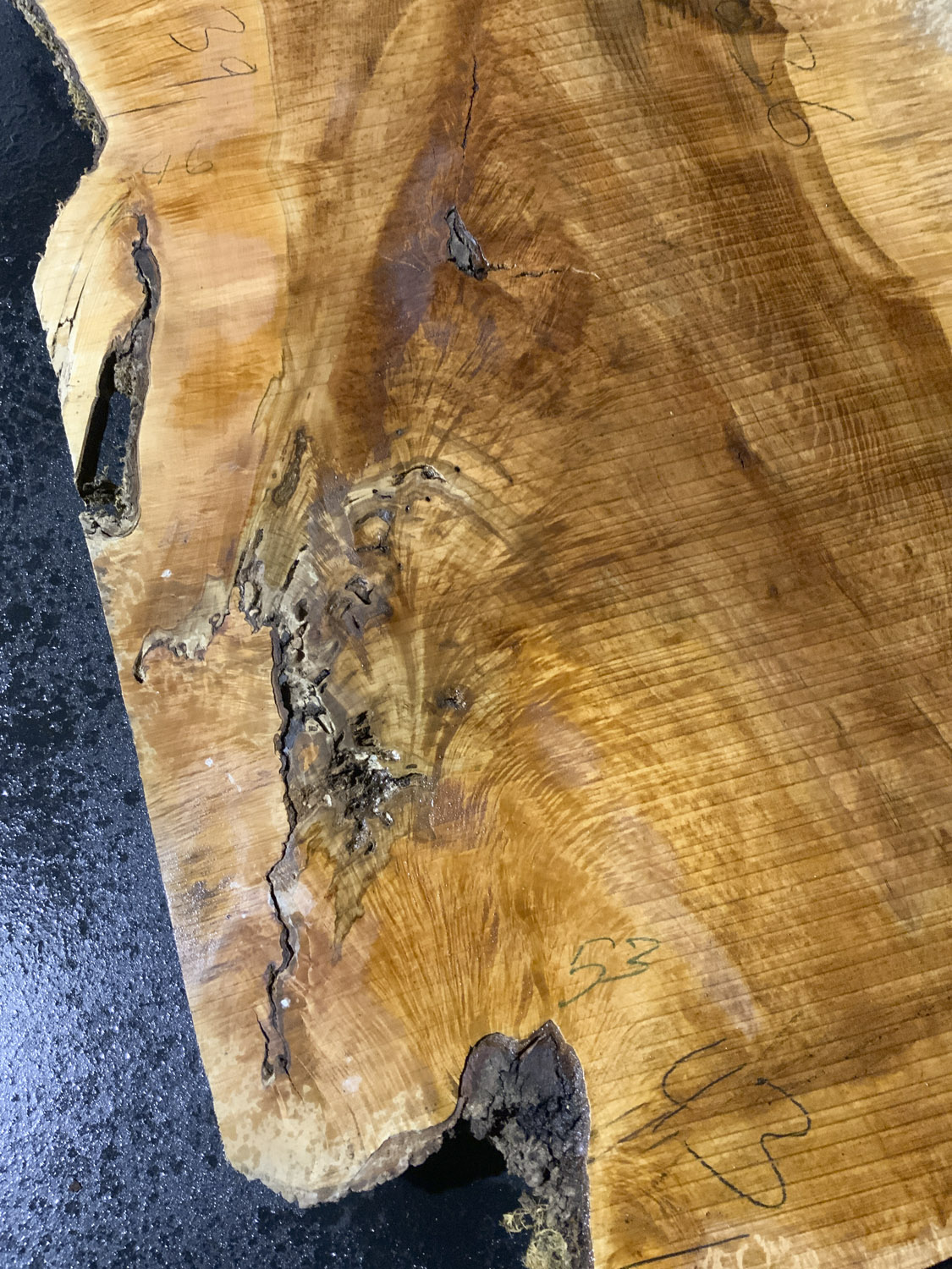 Maple (Big Leaf) Board BD02636 - Image 6