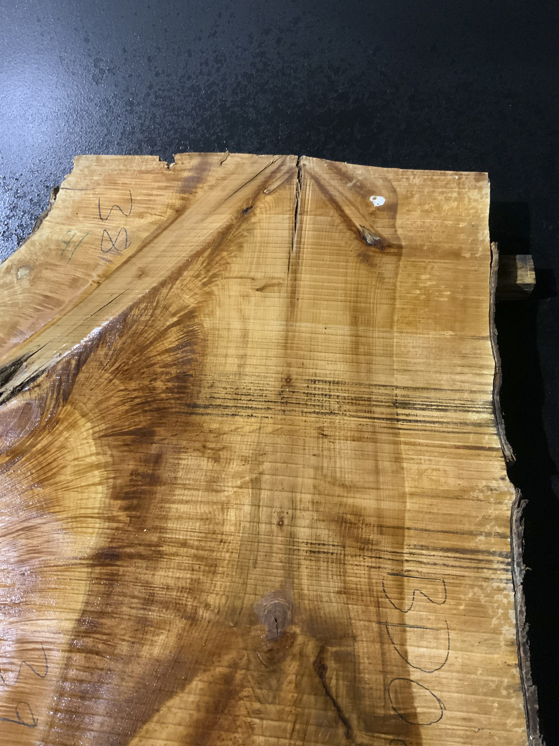 Maple (Big Leaf) Board BD02636 - Image 8
