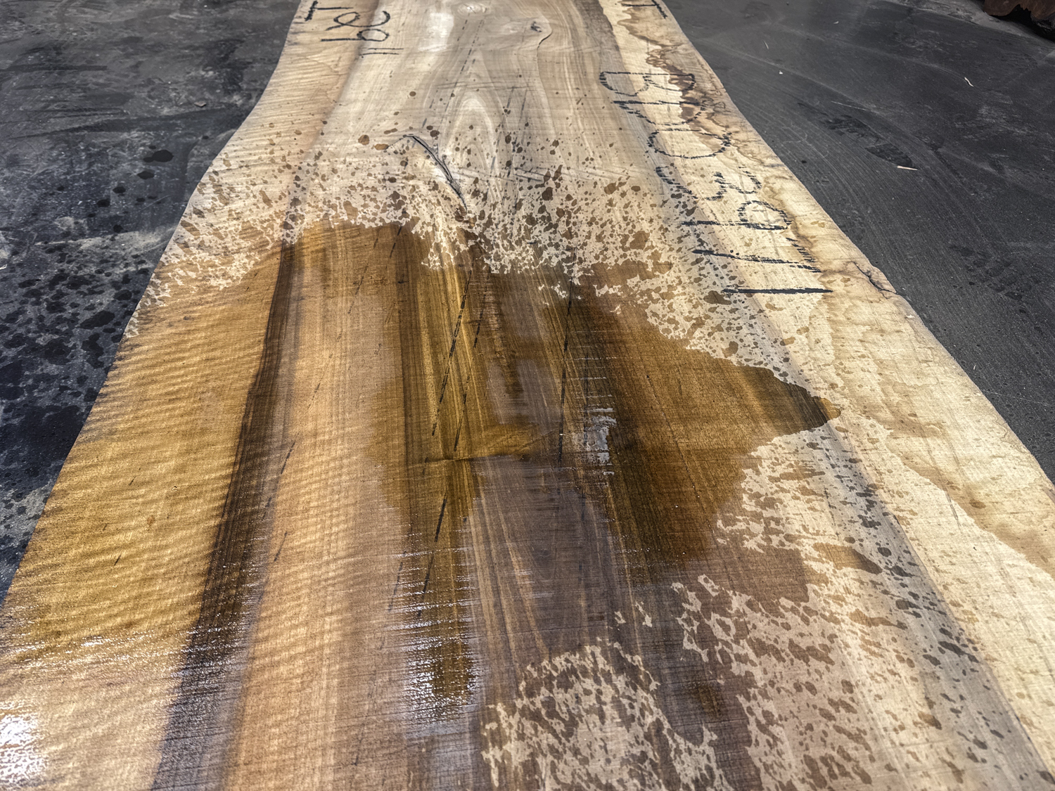 Walnut (European) Board BD03971