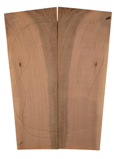Walnut (European) GuitarBack2pcATC EUW1.EUW1.002