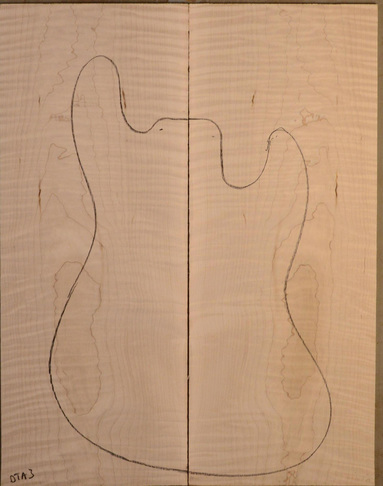 Maple (Soft) GuitarSolidBodyTopATC L15449.G.002