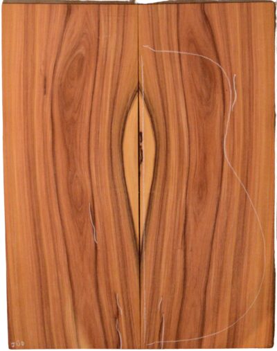 Rosewood (Bolivian) GuitarBack2pcATC L15491.G.014