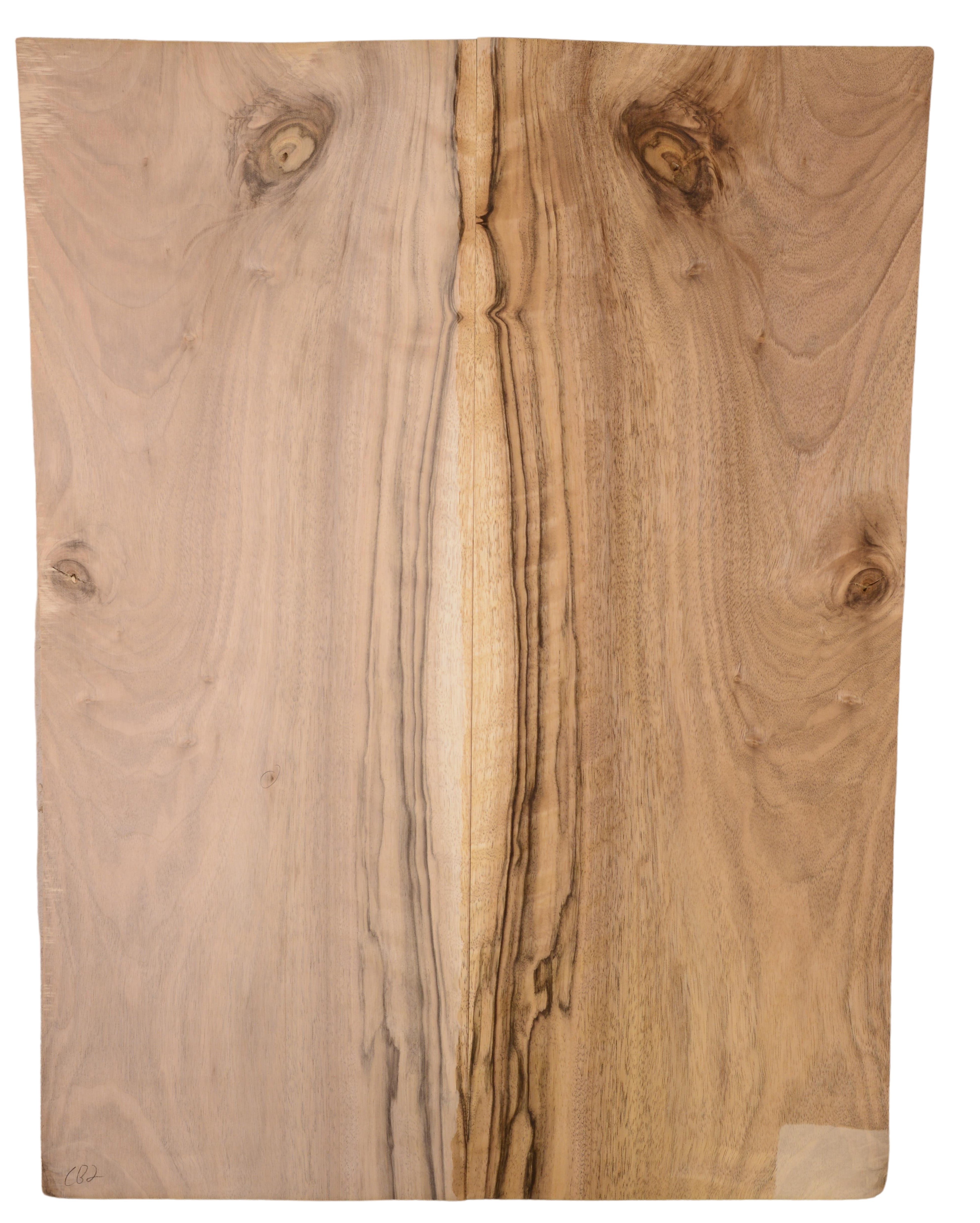 Walnut (English) GuitarBack2pcATC L15769.G.029