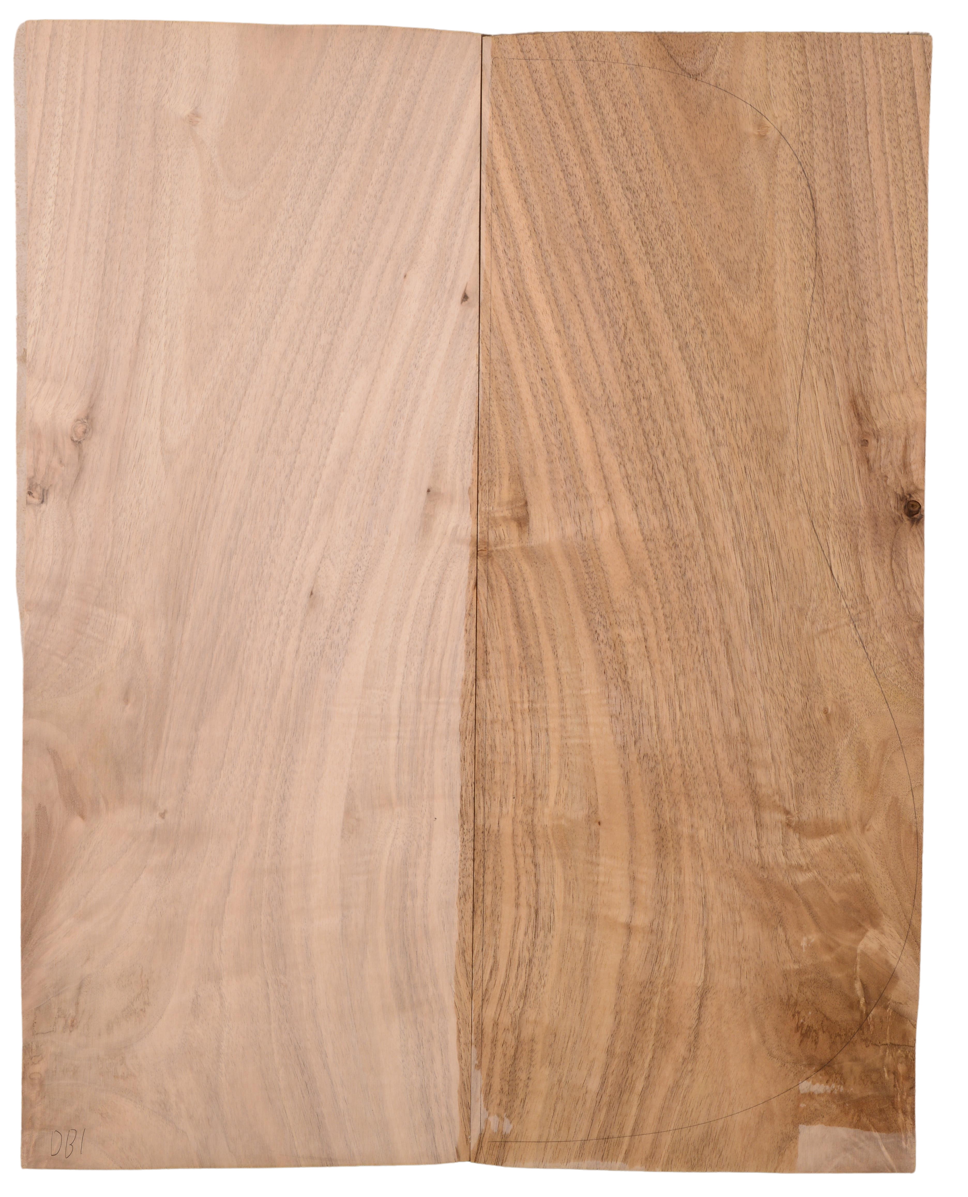 Walnut (English) GuitarBack2pcATC L15769.G.062