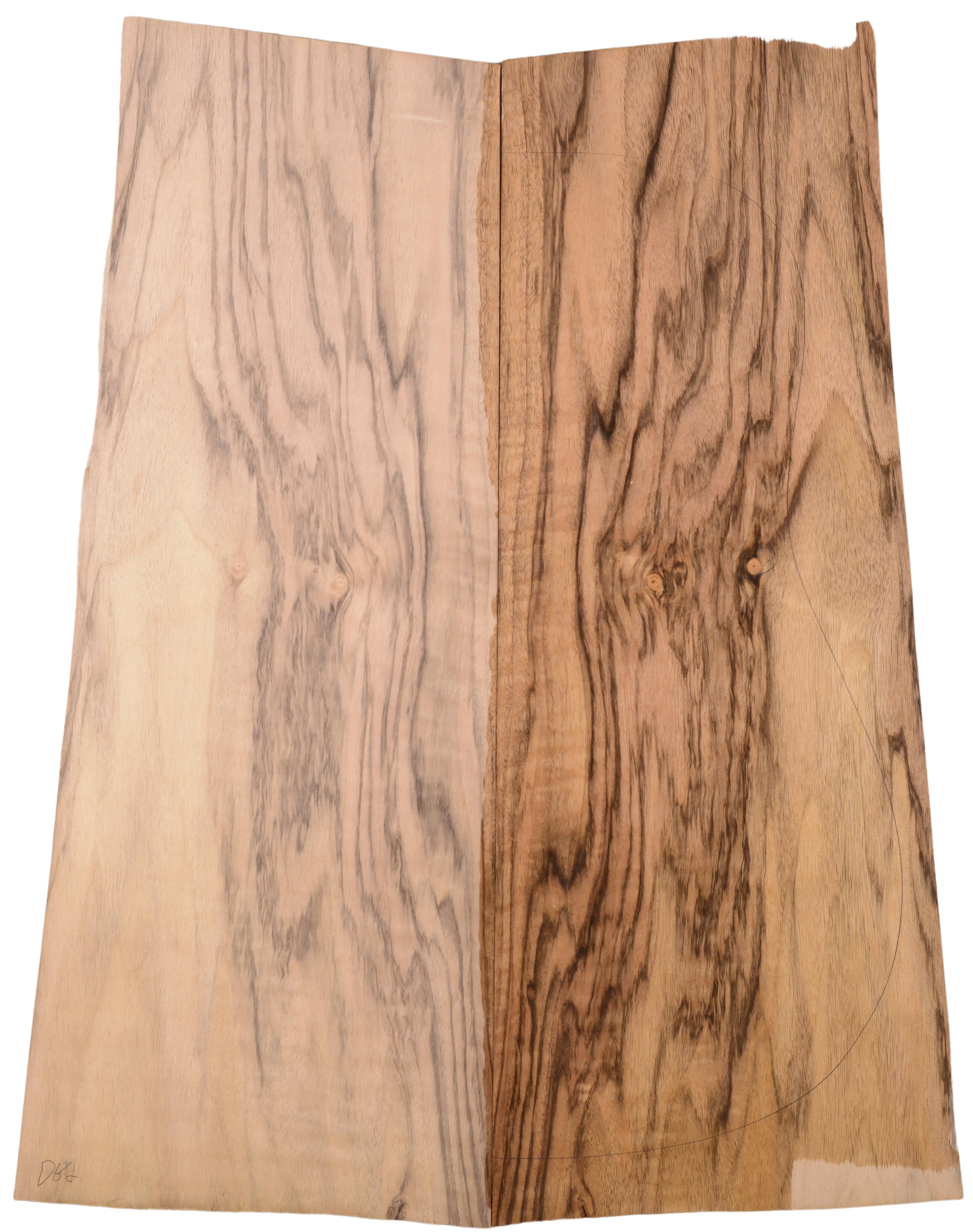 Walnut (English) GuitarBack2pcATC L15769.G.069