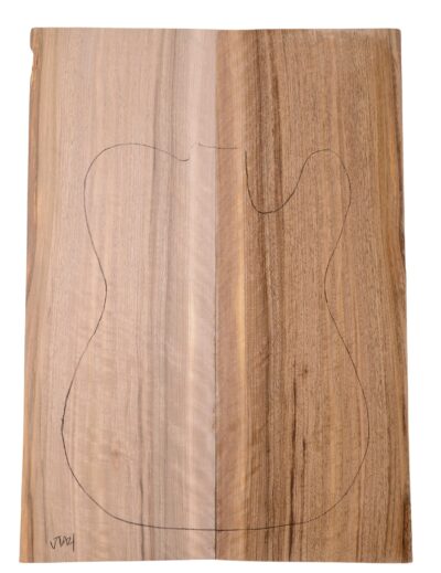 Walnut (English) GuitarSolidBodyTopATC L3981-90.G.013