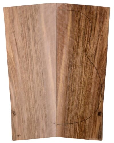 Walnut (English) GuitarBack2pcATC L3981-90.G.041