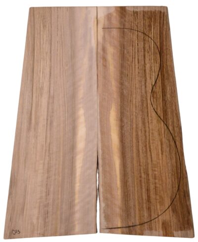 Walnut (English) GuitarBack2pcATC L3981-90.G.055