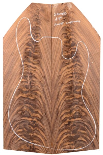 Walnut (English) GuitarSolidBodyTopATC WALMX.G.006